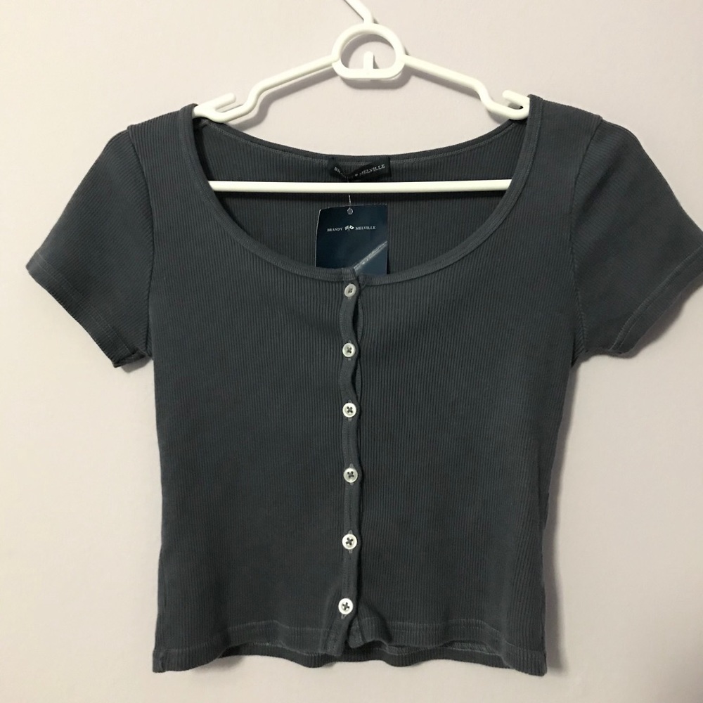 Brandy Melville navy Zelly top!